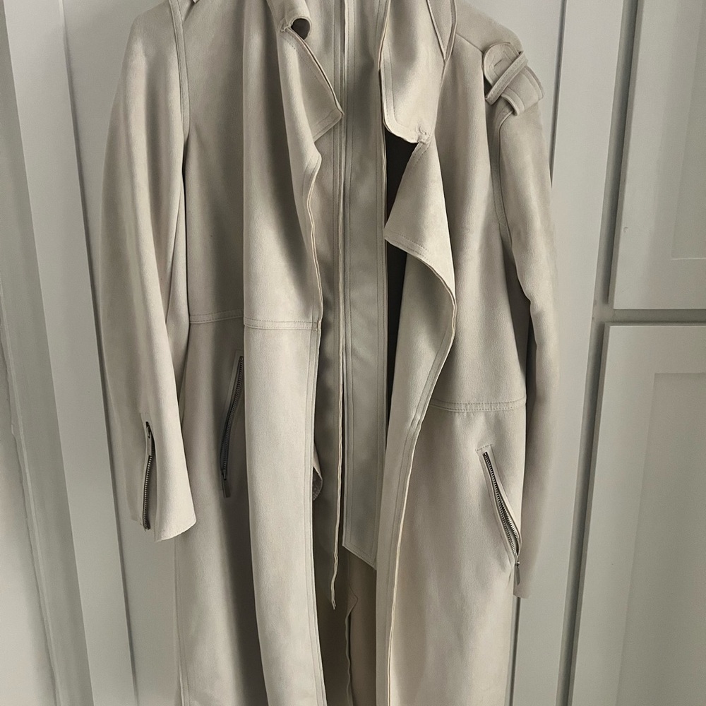 Tahari Cream Outerwear